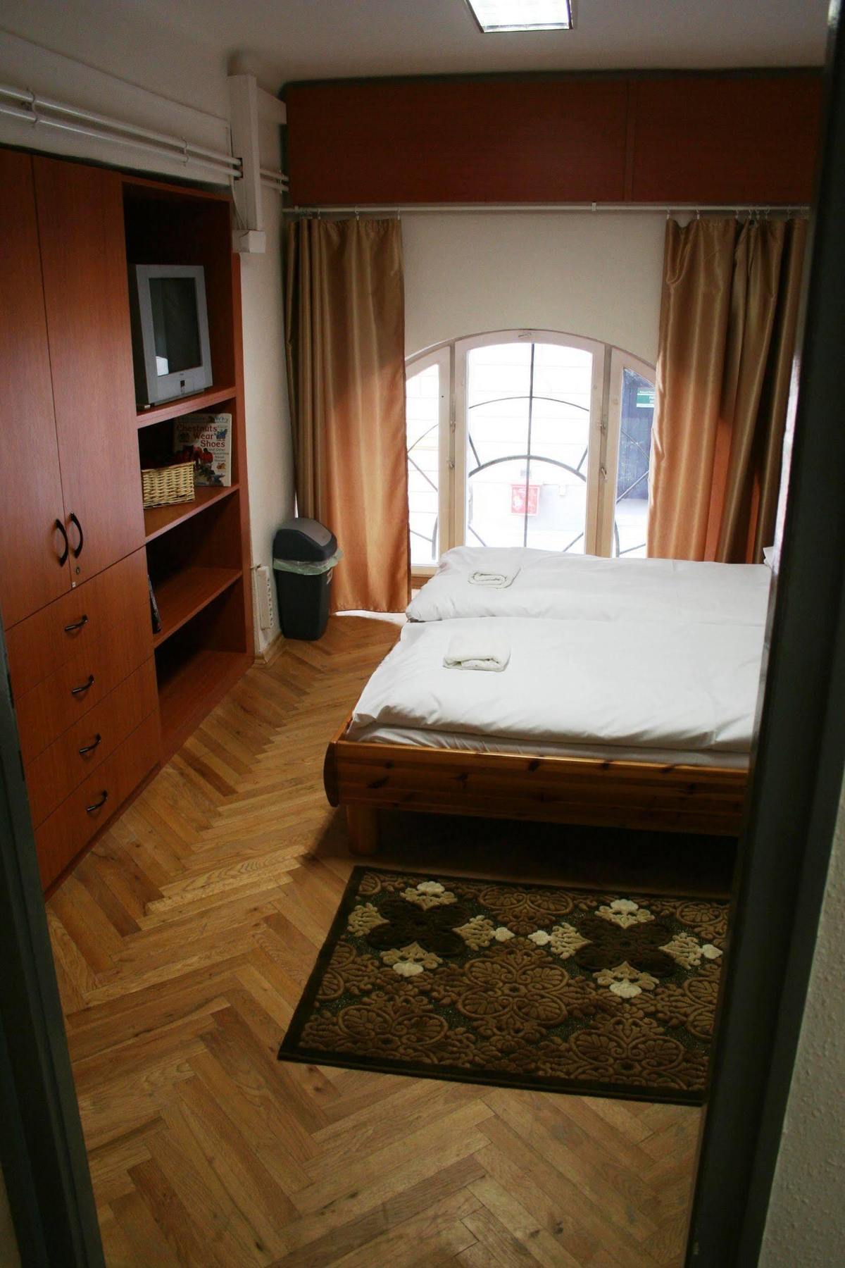 Walking Bed Budapest Hostel ภายนอก รูปภาพ